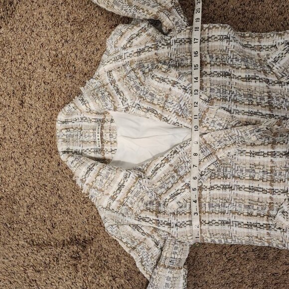 Alice + Olivia Stefan Tweed w/Frayed Hem Short Notch Collar in Neutrals Coat XS - Picture 11 of 12